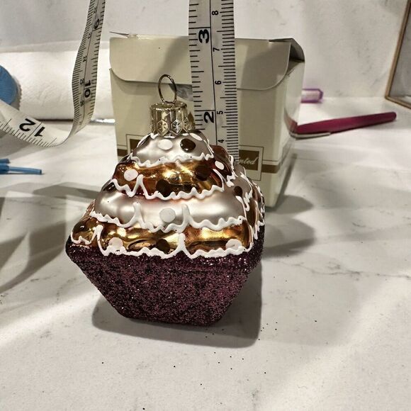 Vintage Christmas Cupcake Glass Ornament Vintage Cupcake Glitter Mini Glass Tree - Picture 4 of 8